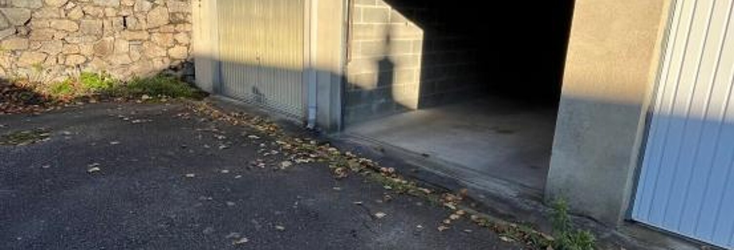 Garage   m² à louer à Limoges (87000)