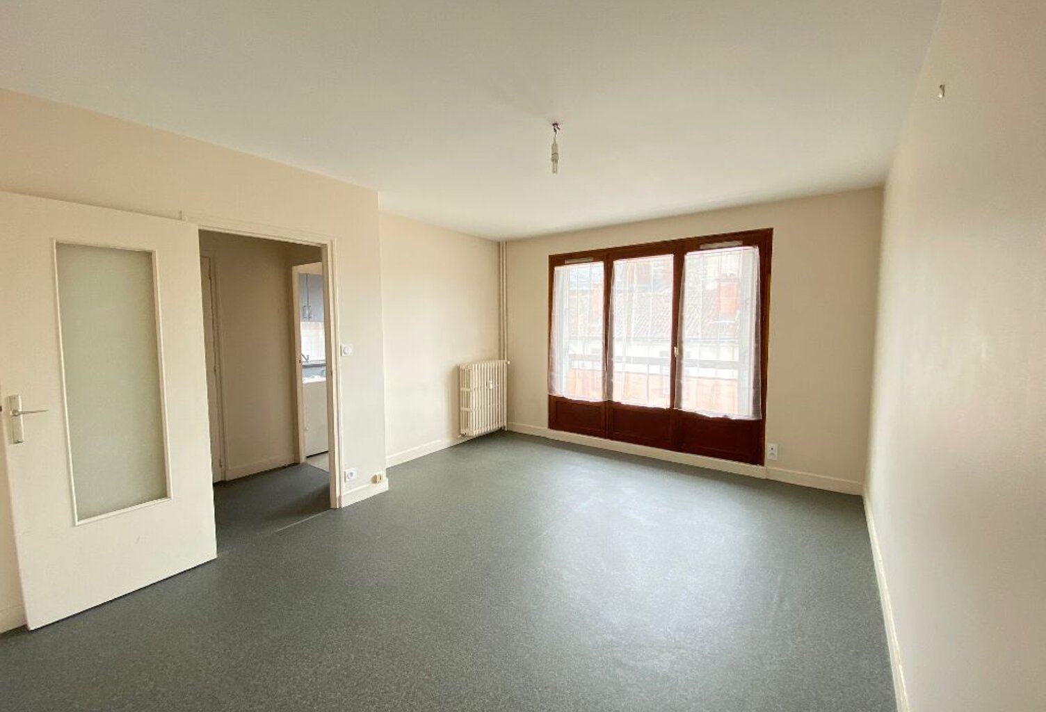 Appartement Limoges 1 pièce(s) 30.67 m2 — photo 1