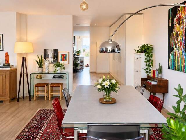 Toulouse, coeur Guilhemery, Appartement de type 3, traversant, dernier étage avec double balcons, cellier et parking — photo du bien