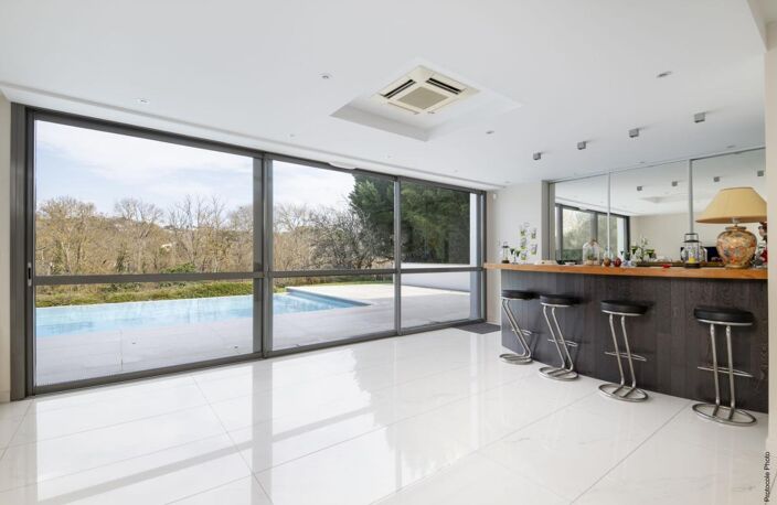 Vieille Toulouse maison contemporaine d'exception avec Piscine sur Terrain de plus de 9600m2 — photo 5