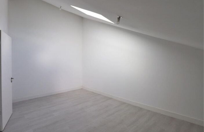 T3 duplex à louer – 59 m² – 2ème étage — photo 5
