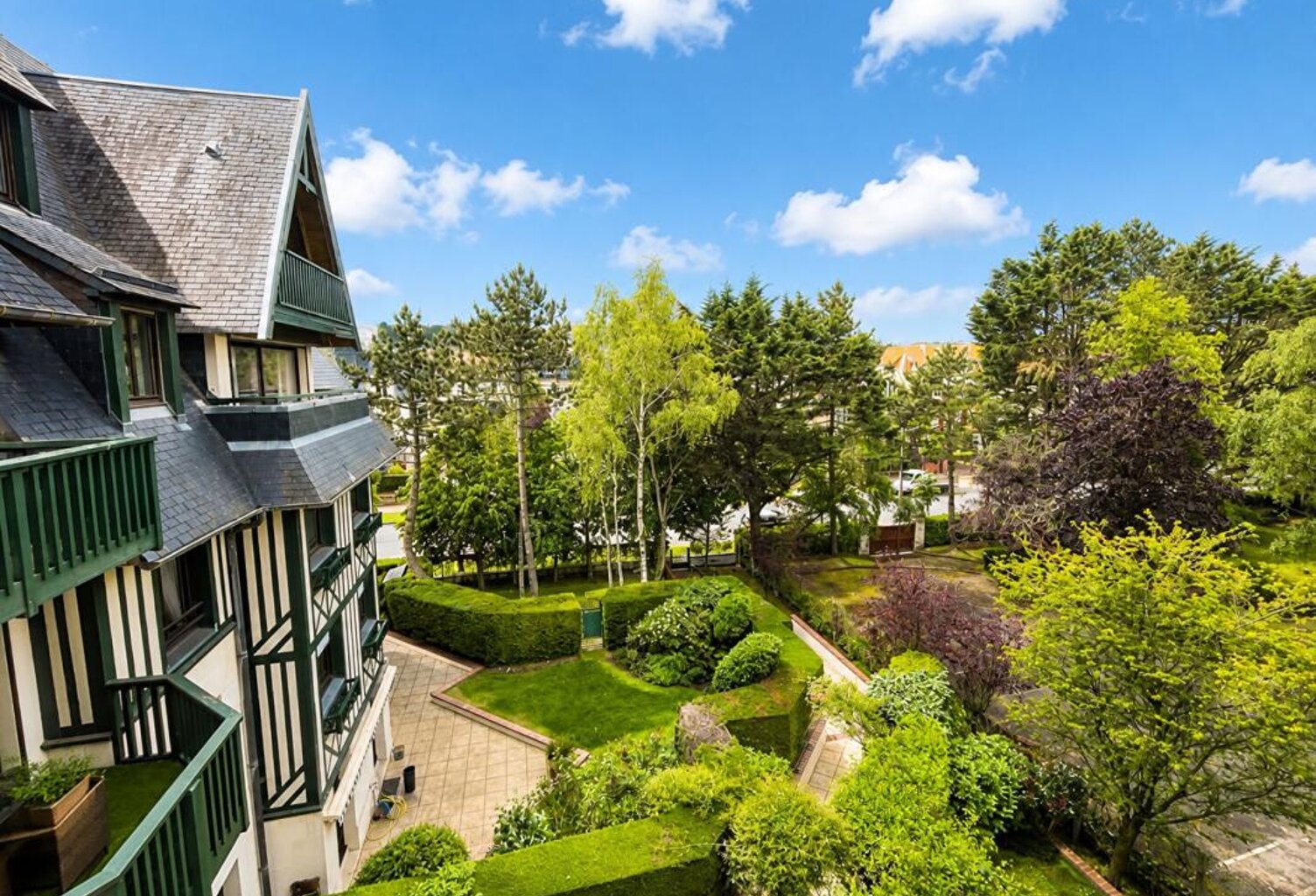 Appartement 51 m2 avec balcon et box — photo 1