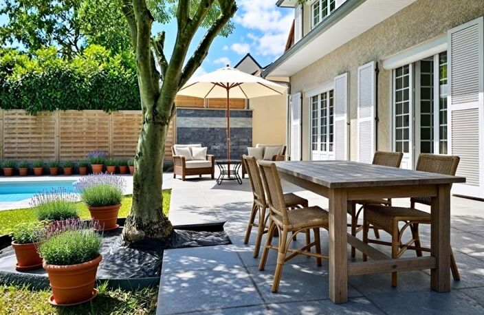 YERRES, belle maison familiale de 205 m² avec piscine, terrain plein sud et  sous sol total — photo 3