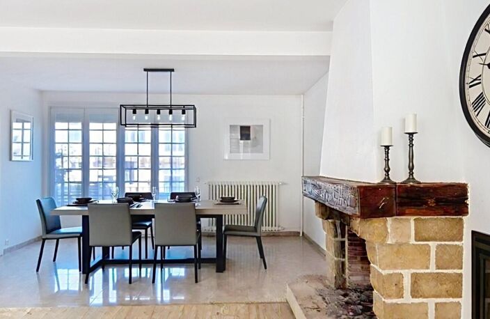 YERRES, belle maison familiale de 205 m² avec piscine, terrain plein sud et  sous sol total — photo 5
