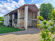 Très bel ensemble en pierre, maison d'habitation, gîte indépendant, granges, dépendances, piscine, parc clôt arboré — photo 4