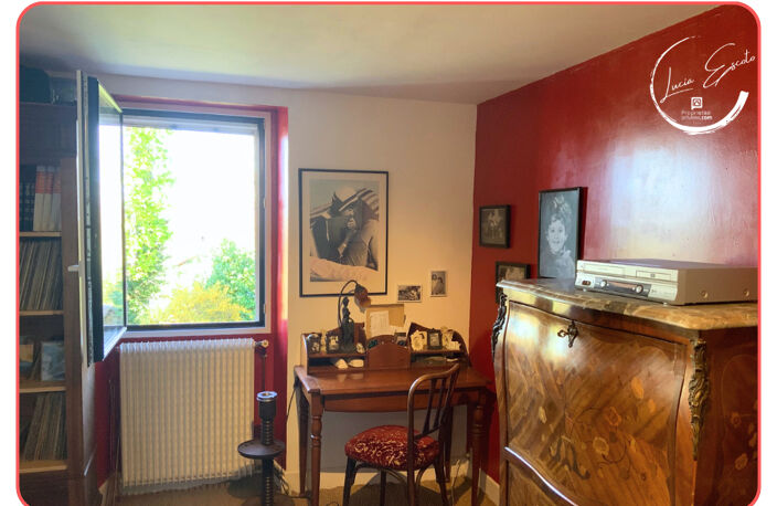 Maison de caractère de 159 m² avec 8 035 m² de terrain boisé, à proximité d'Aubusson — photo 5