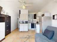 EN EXCLUSIVITE - PORT LA NOUVELLE - STUDIO ENTIÈREMENT MEUBLÉ — photo 2