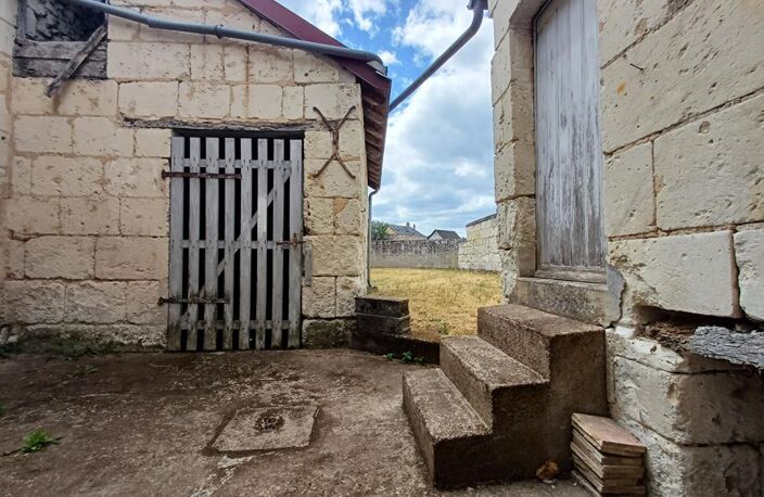 Maison de Bourg à rénover - VERNOIL LE FOURRIER (49390) — photo 3