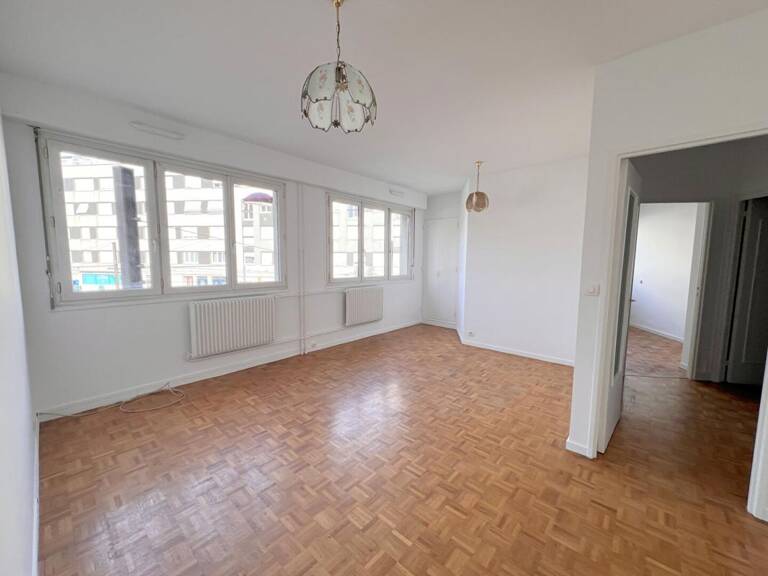 Appartement - Le Mans - Coeur de ville -  2 pièce(s) - 51 m² — photo 1
