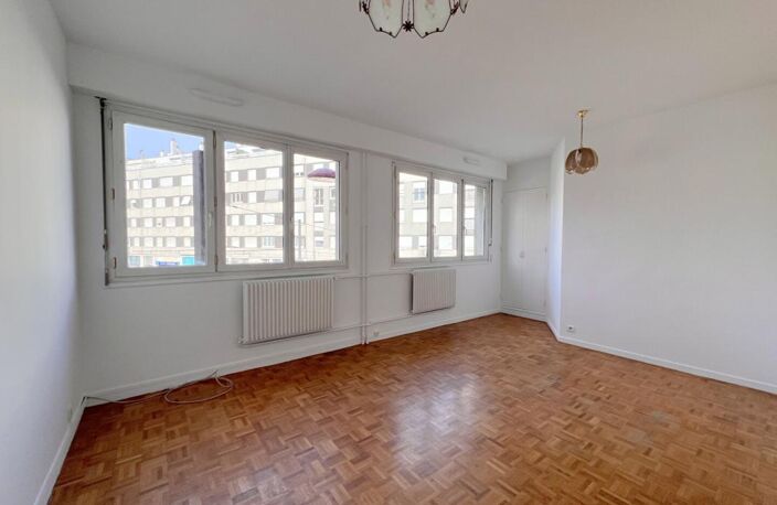 Appartement - Le Mans - Coeur de ville -  2 pièce(s) - 51 m² — photo 2