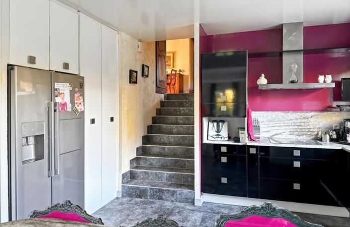 Maison Ballee 8 pièce(s) 179 m2 — photo 3