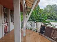 Maison comprenant 2 appartements sur la commune du Saint-Esprit — photo 2