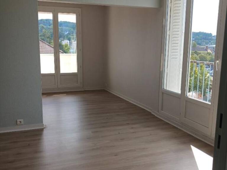 Appartement Lons Le Saunier 4 pièce(s) 68.90 m2 — photo 1