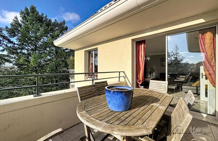 DUPLEX AVEC TERRASSES 5 PIECES CROIX ROUSSE PLATEAU CHAZIERE — photo 4
