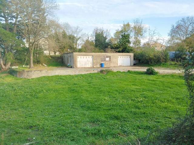 Bâtiment à rénover, 150m² de plain pied, Champtoceaux, Orée d'Anjou (49270) — photo du bien
