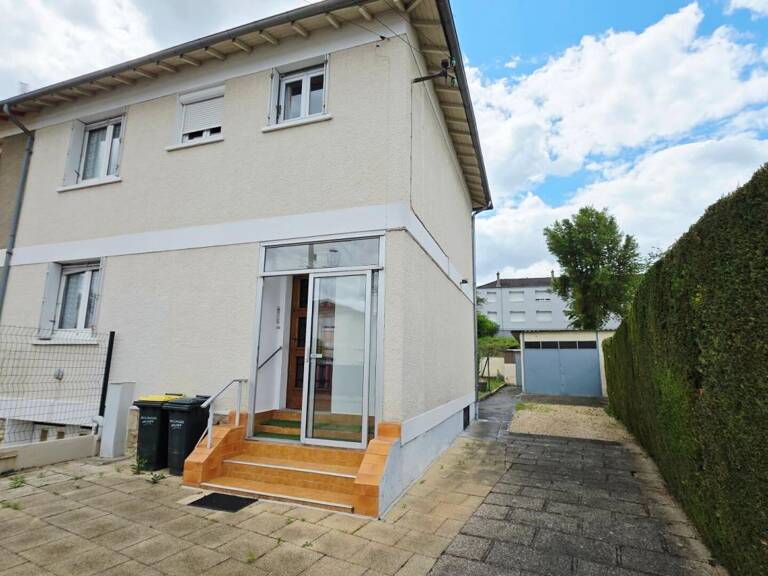 BOURGES MAISON 83M² 4 PIECES 3 CHAMBRES SOUS-SOL GARAGE JARDIN — photo 1