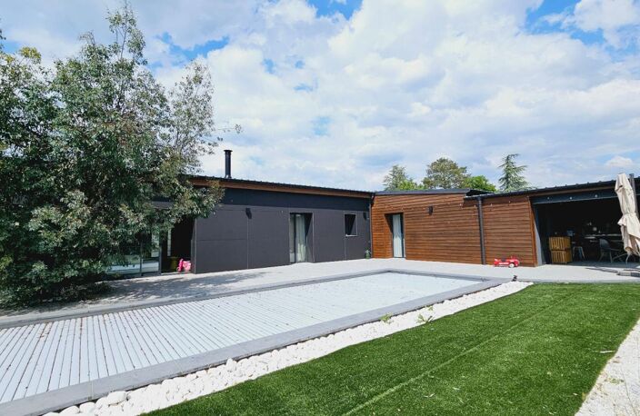 MAISON DE PLAIN PIED DE 160M² 5 PIECES PISCINE GARAGE — photo 2