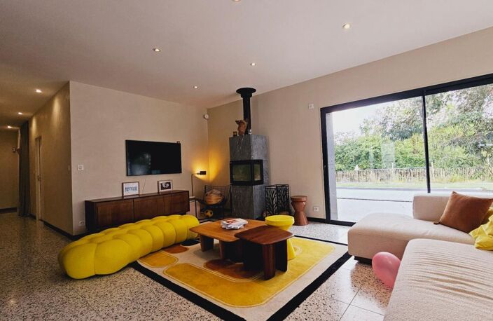 MAISON DE PLAIN PIED DE 160M² 5 PIECES PISCINE GARAGE — photo 4