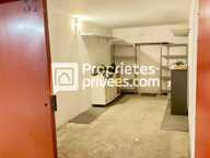 75015 PARIS - Parking / box / stockage 12 m2 -  Boulevard Lefebvre - Saint-Lambert - Parc d'expo Porte de Versailles — photo 2