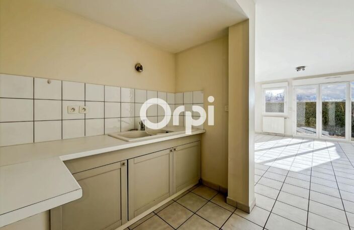 🏢 Appartement T3 en rez-de-jardin à Saint-Martin-en-Haut – Garage, place de parking et cave inclus — photo 3