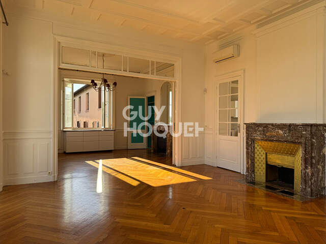 T5 de 138m² / Route de Strasbourg - Caluire et Cuire — photo du bien