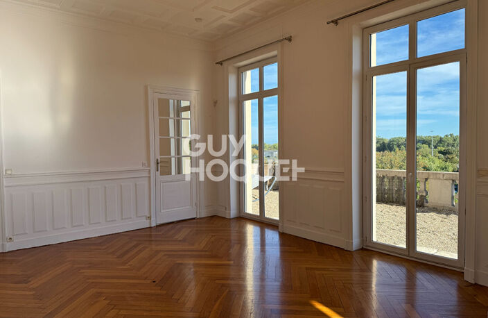 T5 de 138m² / Route de Strasbourg - Caluire et Cuire — photo 5