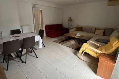 Appartement 3 pièces 670 €