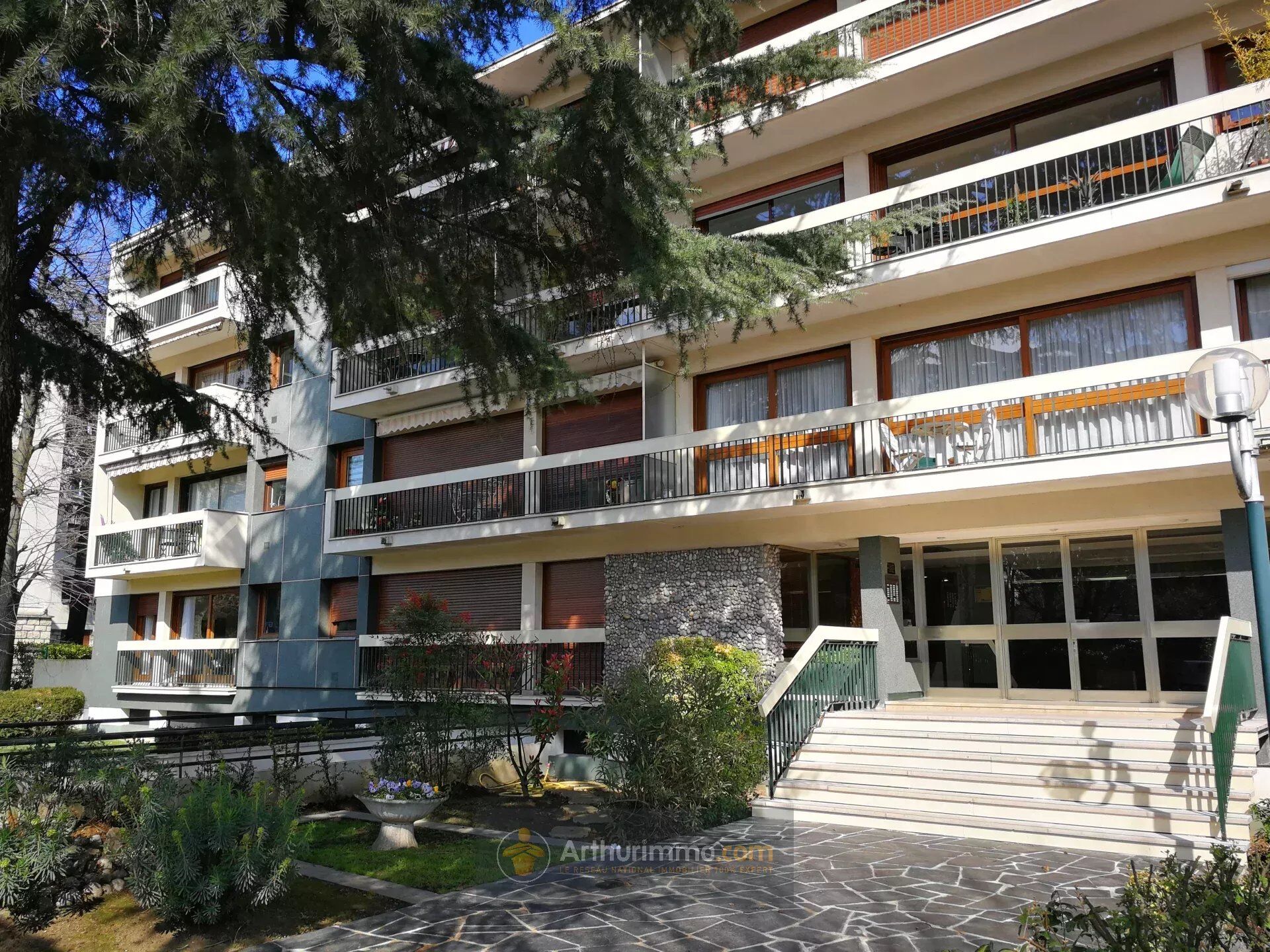 Appartement 1 pièce 35 m² · à Saint-Gratien · 35 m² · 158 000 €