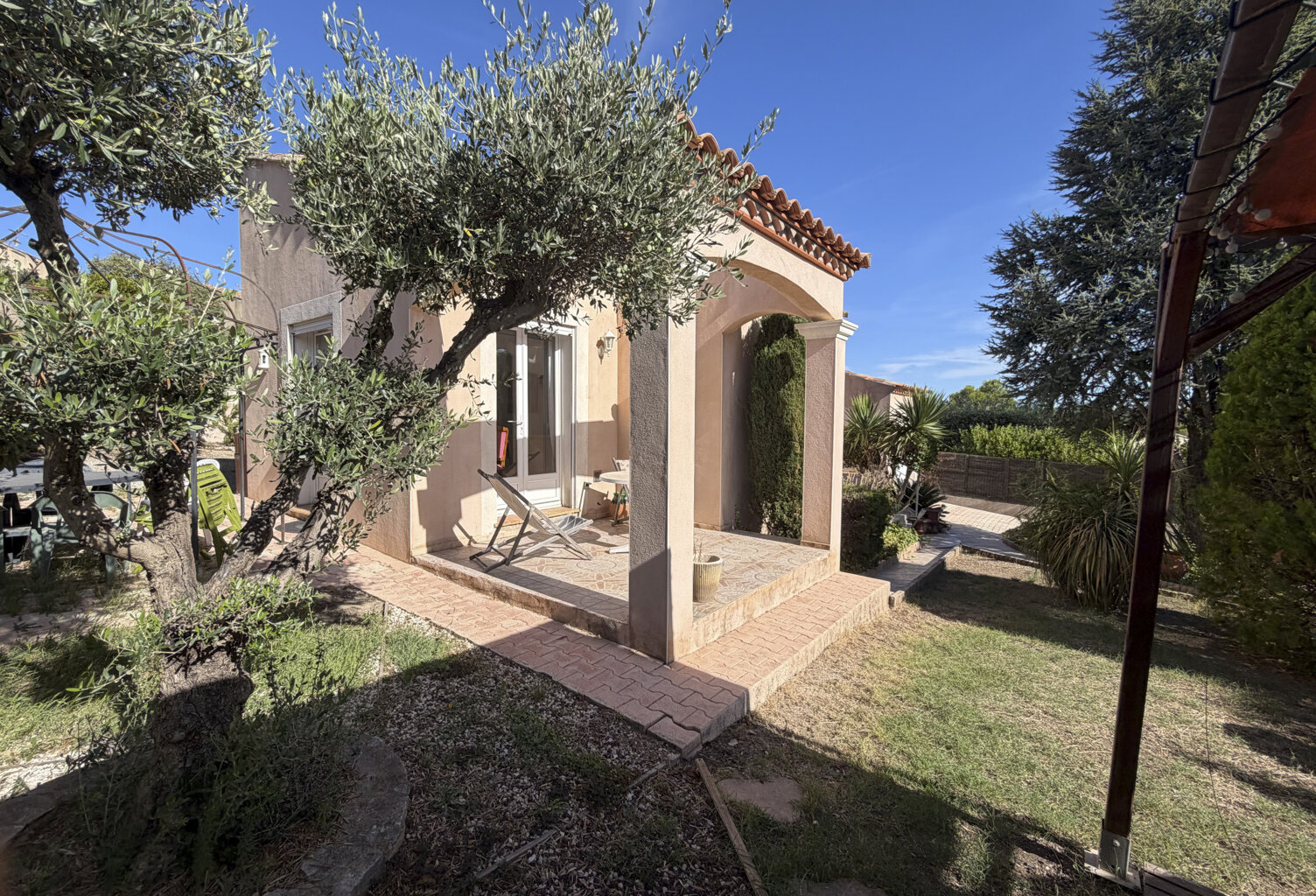 A VENDRE - NIMES - Vacquerolles - Villa 4 Pièces 86 m2 sur t — photo 1