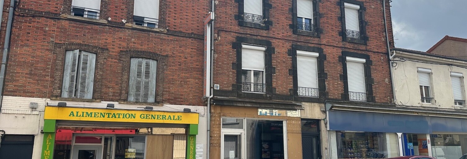 Immeuble   m² à vendre à Roanne (42300)
