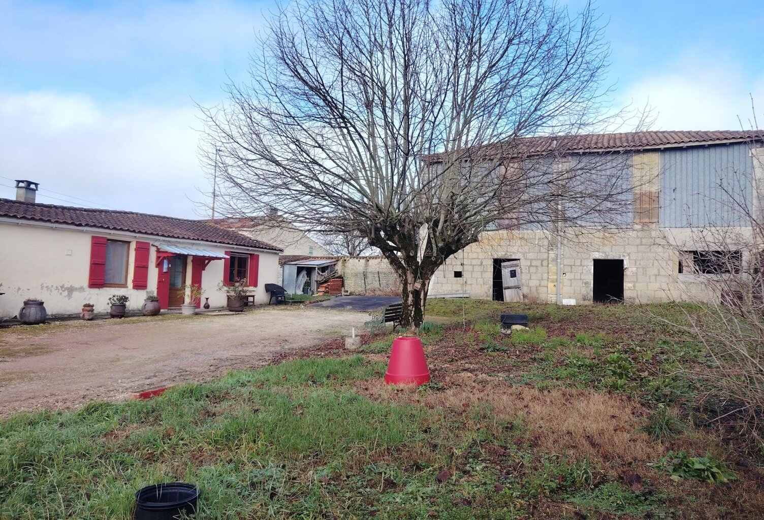 Maison à la campagne — photo 1