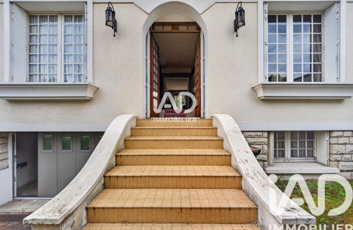 Vente Maison/villa 7 pièces — photo 2