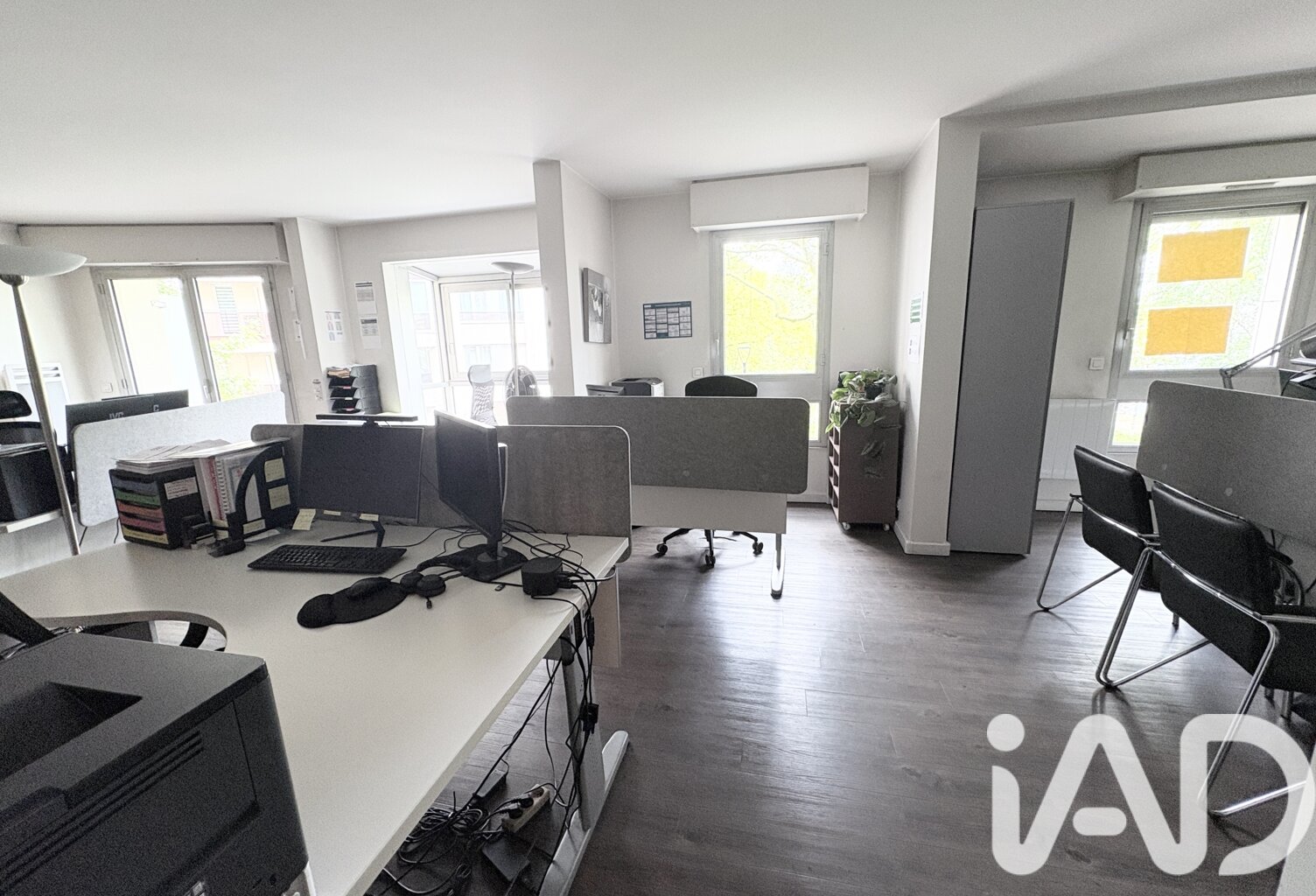 Vente Boutique/Local commercial 106 m&sup2; — photo 1