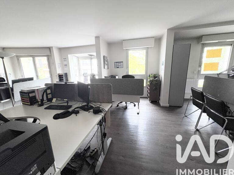 Vente Boutique/Local commercial 106 m&sup2; — photo 1