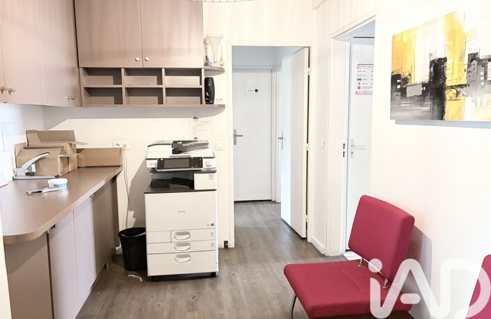 Vente Boutique/Local commercial 106 m&sup2; — photo 3