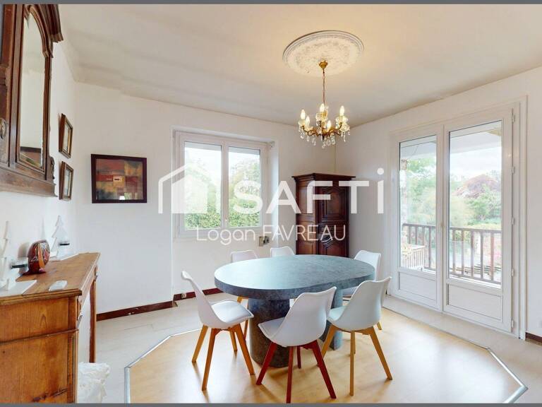 Maison 170 m², 3 chambres et appartement T2  Bretenoux — photo 1