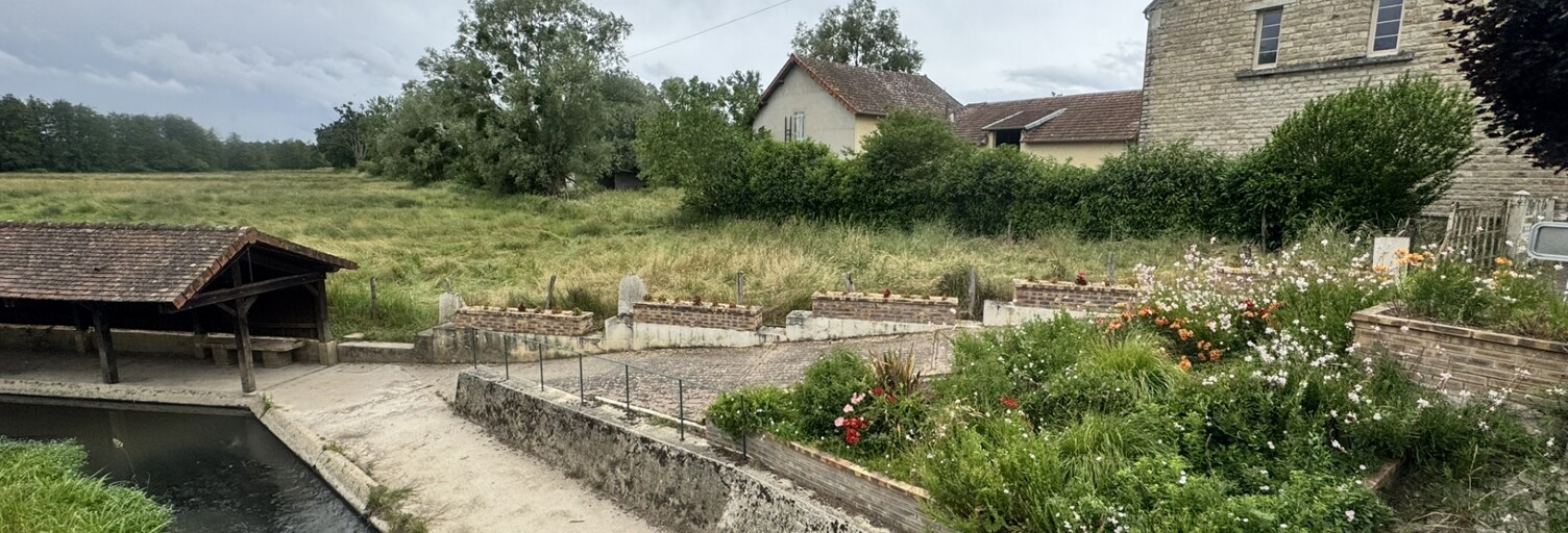 Maison 6 Pièces 124 m² à vendre à Lucenay-lès-Aix (58380)