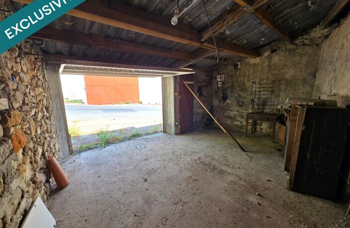 Un garage rare sur le secteur, idéalement situé à proximité immédiate du centre-ville de Lamalou-les-Bains. — photo 2