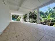 Villa exceptionnelle de 132m2 et son terrain de 1328m2 au Moule — photo 2