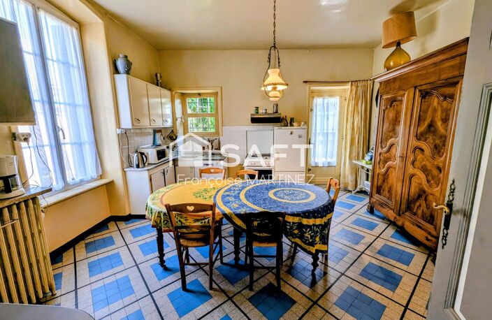 Une charmante maison de maître en coeur de village — photo 4