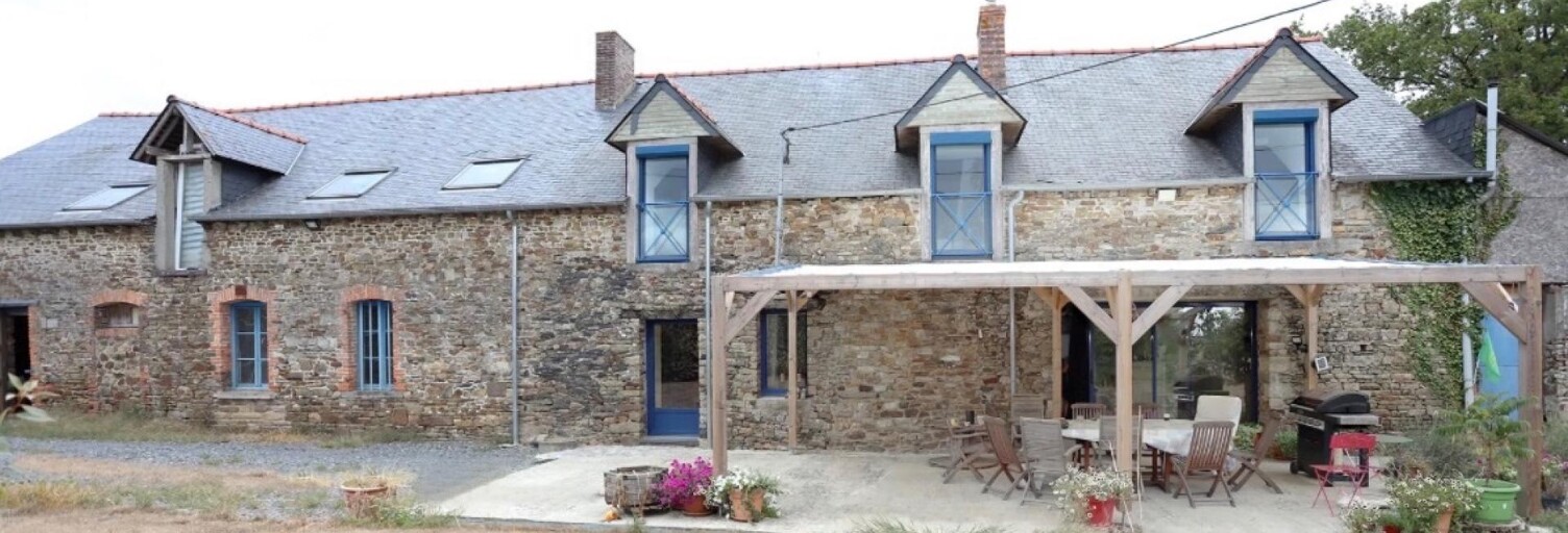 Maison 8 Pièces 194 m² à vendre à Martigné-Ferchaud (35640)
