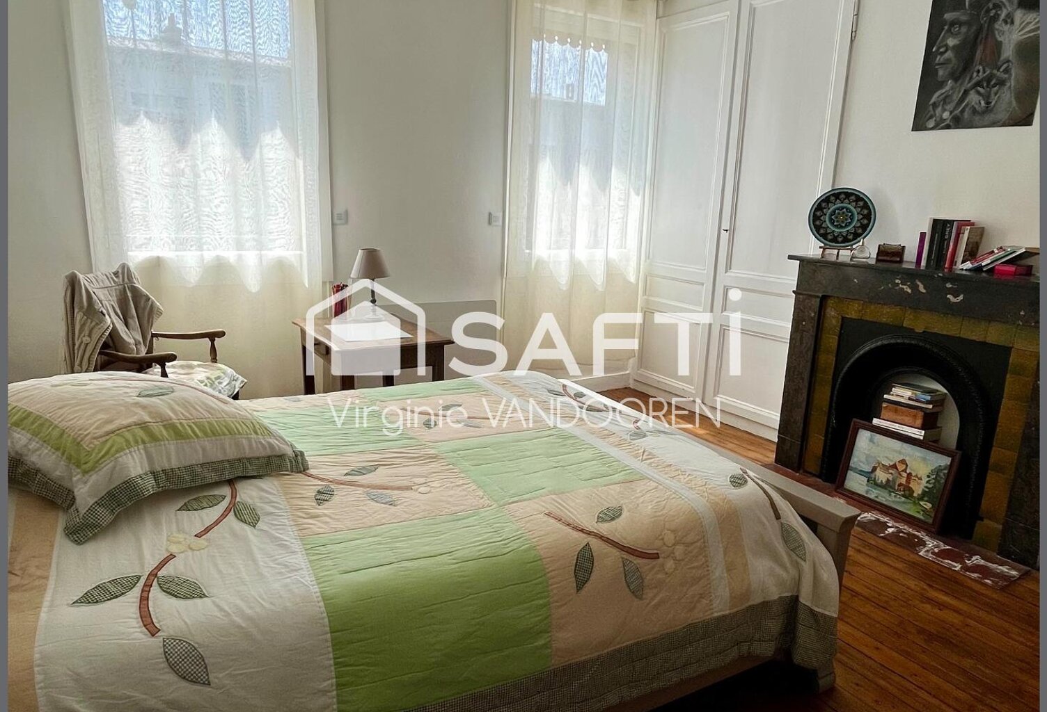 Maison de ville mitoyenne  3 chambres  Cour — photo 1