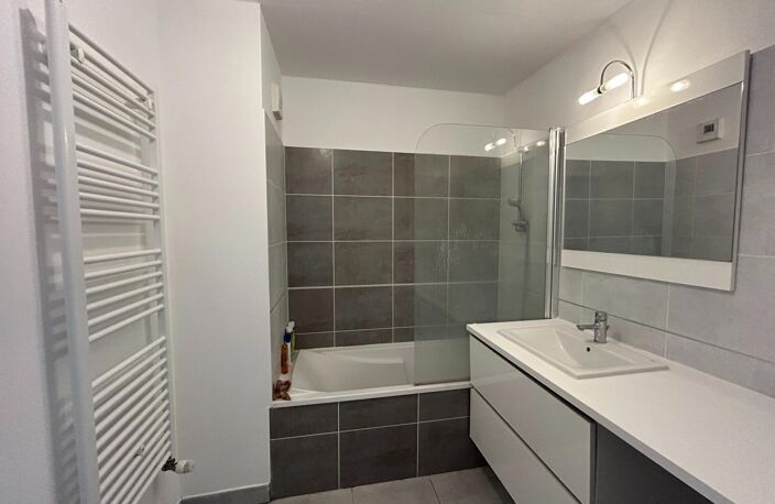 Charmant F2 de 43 m² avec balcon, piscine et place de parking  Montferrier-sur-Lez — photo 5