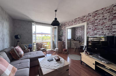 Appartement T4 avec balcon — photo du bien
