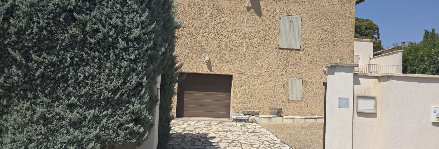 Maison 7 Pièces 163 m² à vendre à Gargas (84400)