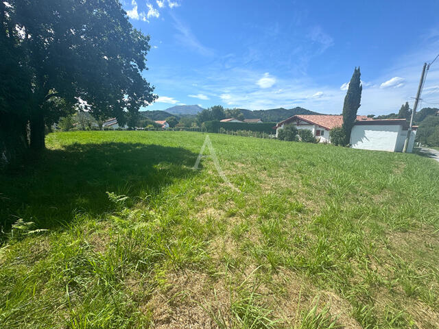 Terrain proposé à Saint-Pée-sur-Nivelle