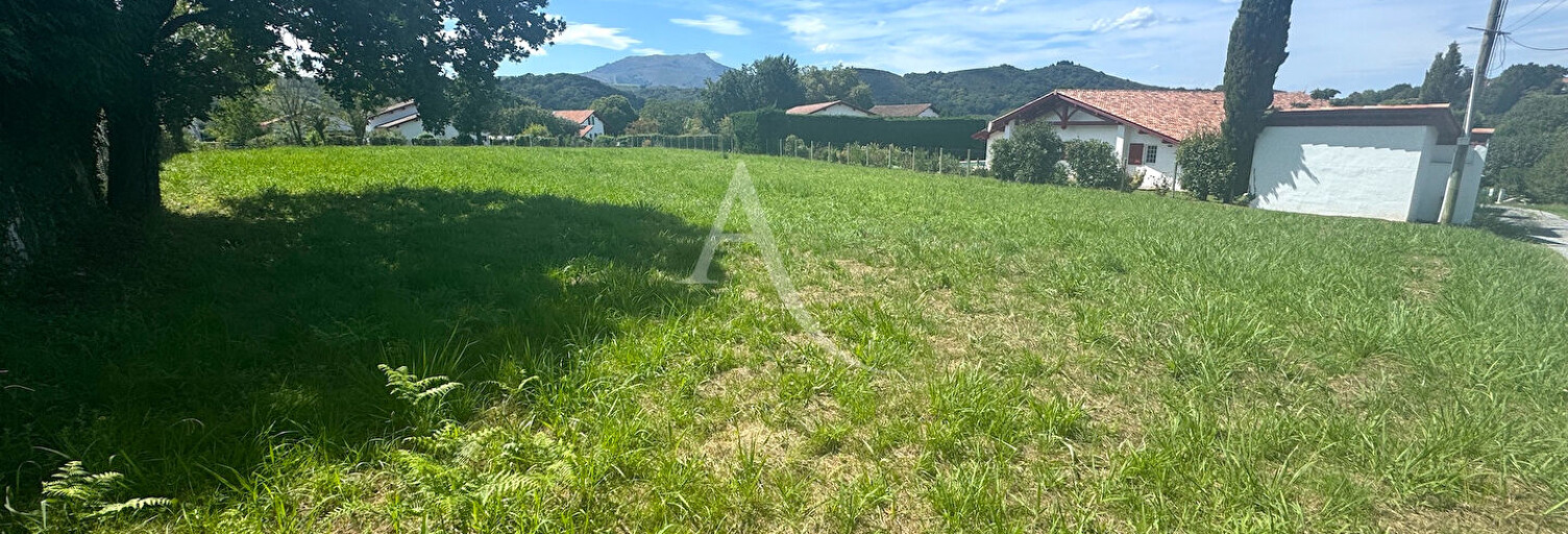 Terrain  2000 m² à vendre à Saint-Pée-sur-Nivelle (64310)