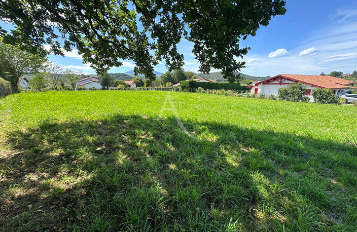 St Pée sur Nivelle - quartier Ibarron terrain constructible de 2000 m² — photo 2