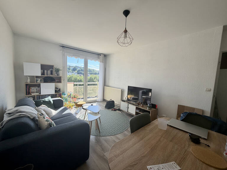 F2 - Balcon - Garage - Quartier Tréfilerie — photo 1