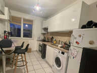 F2 - Balcon - Garage - Quartier Tréfilerie — photo 3